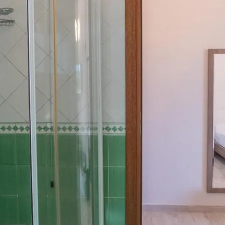 Gasthof Camere Vicino Alla Spiaggia Budoniaffitti Tanaunella